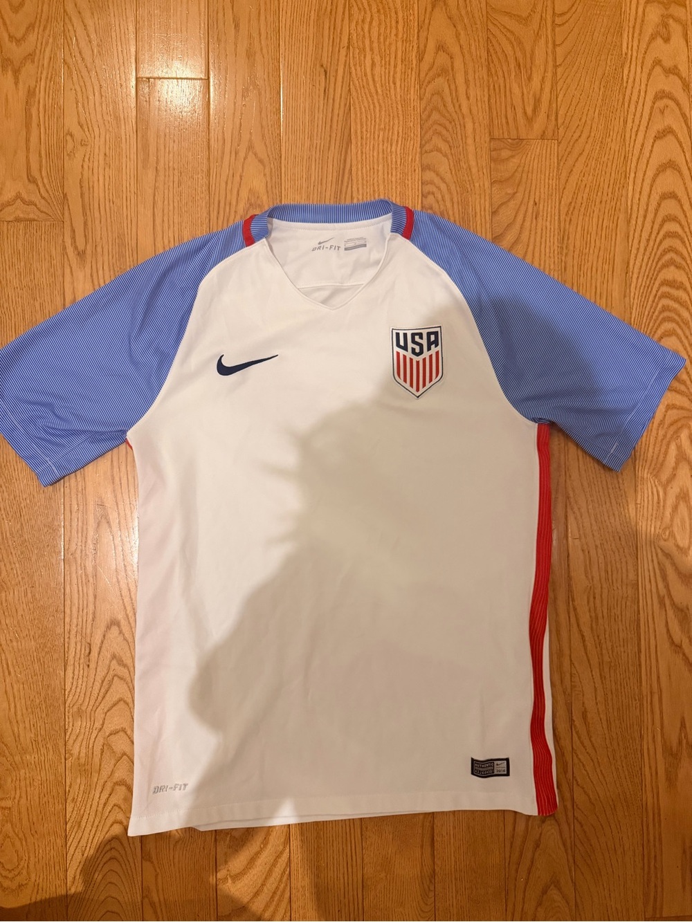 USA Soccer Jersey, Women’s Size M - White with Light Blue Sleeves and Red Trim